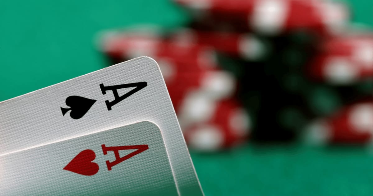 How to Play Ultimate Texas Hold 'em Online